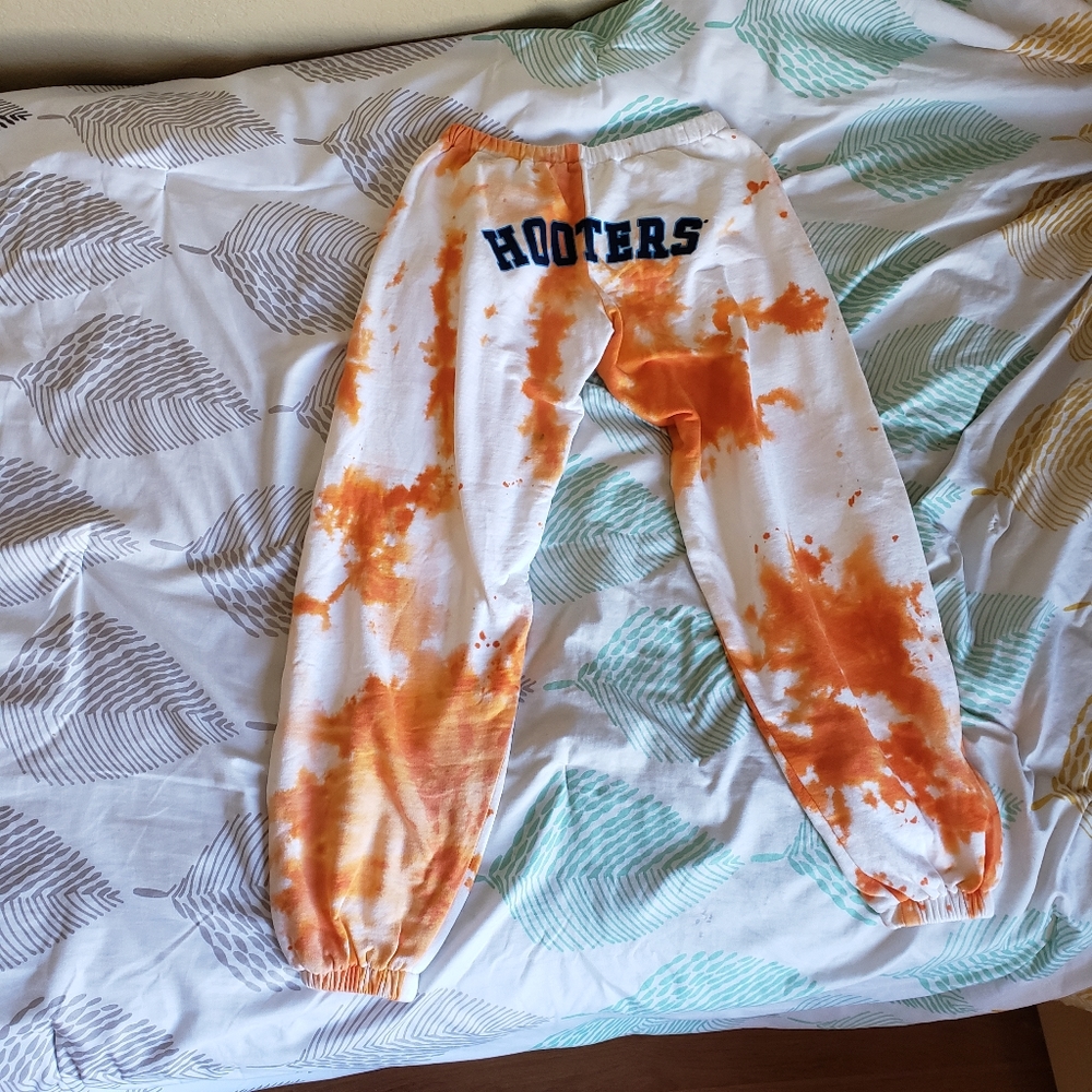 Hooters LOWRISE Sweatpants